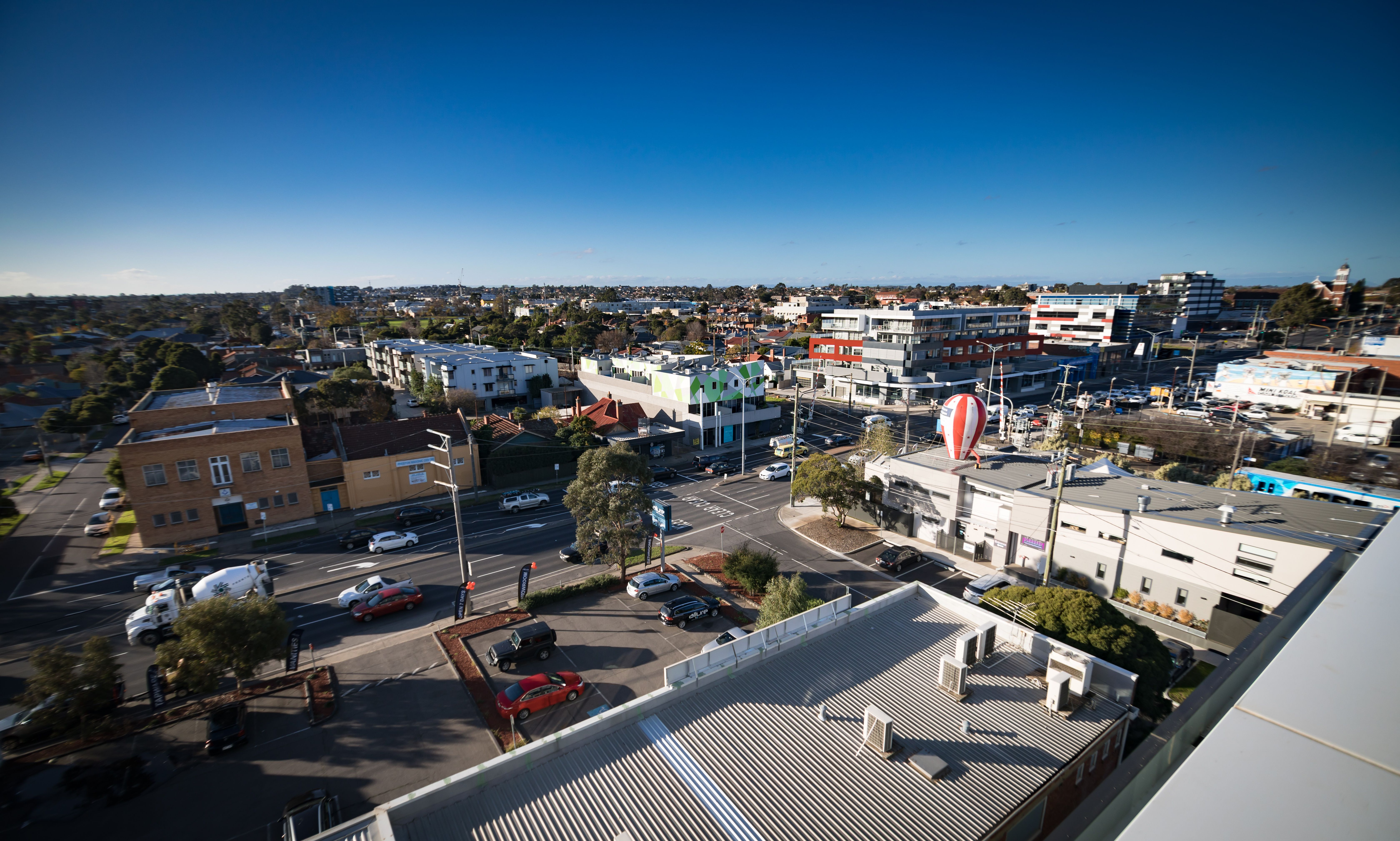 1-Bedroom Retreat with Stunning Views in the Heart of Preston